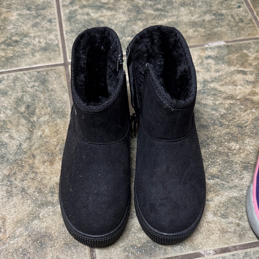 Kids Black Winter Boots
